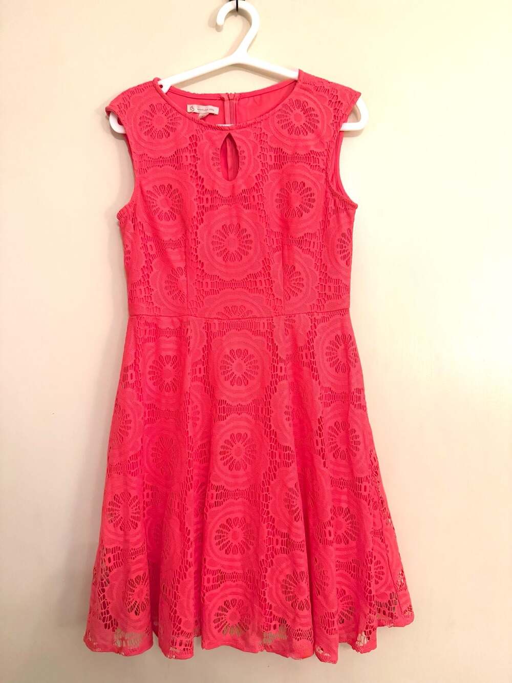 Dress Barn DB est Women's Coral Lace Sleeveless Keyhole Fit and Flare Dress 8P